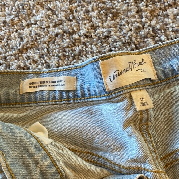 Universal threads highest ride shortie shorts - Picture 2 of 2